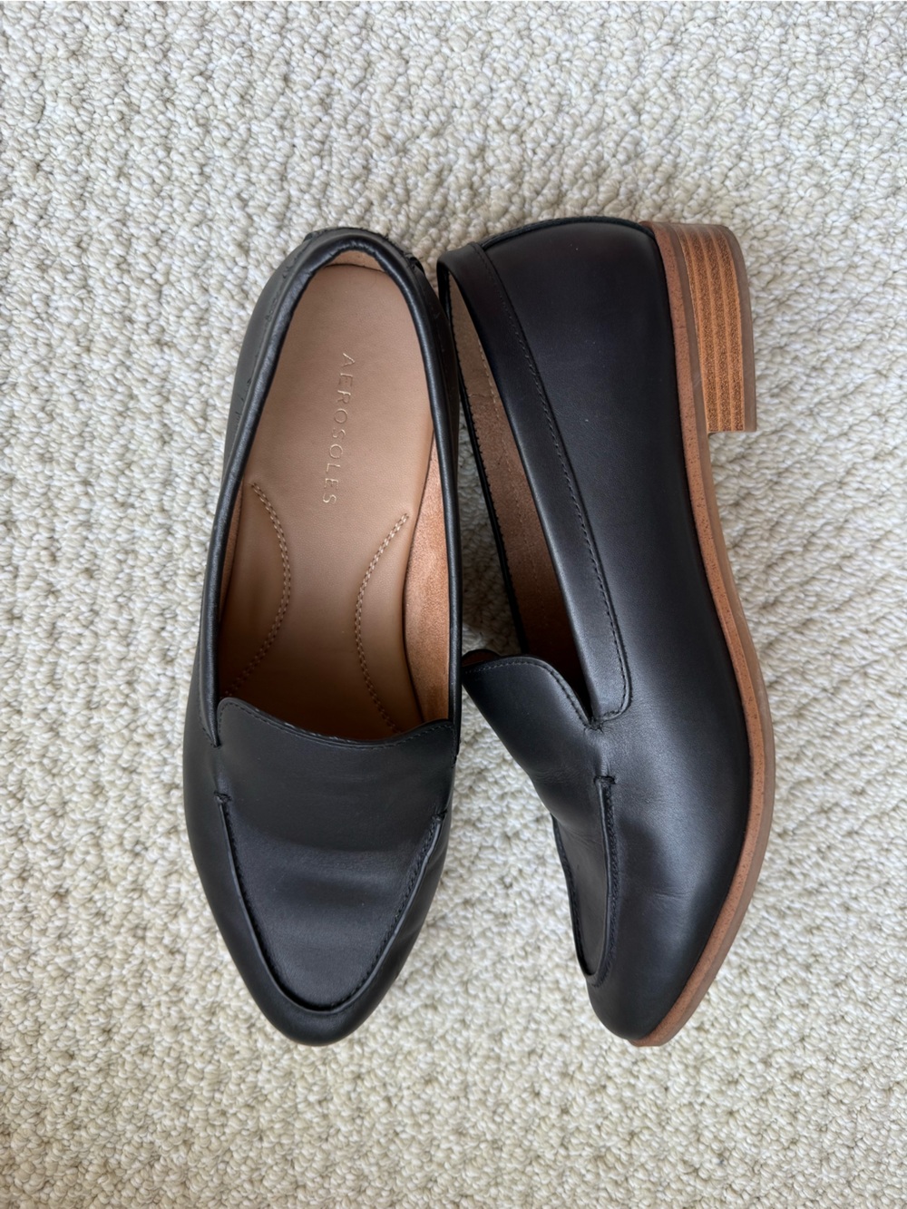 AEROSOLES Eastside Black Leather Slip-On Loafers with Stacked Brown Heel size 9